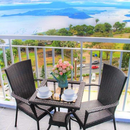 Taal View Room Tagaytay Staycation With Wifi タガイタイ エクステリア 写真